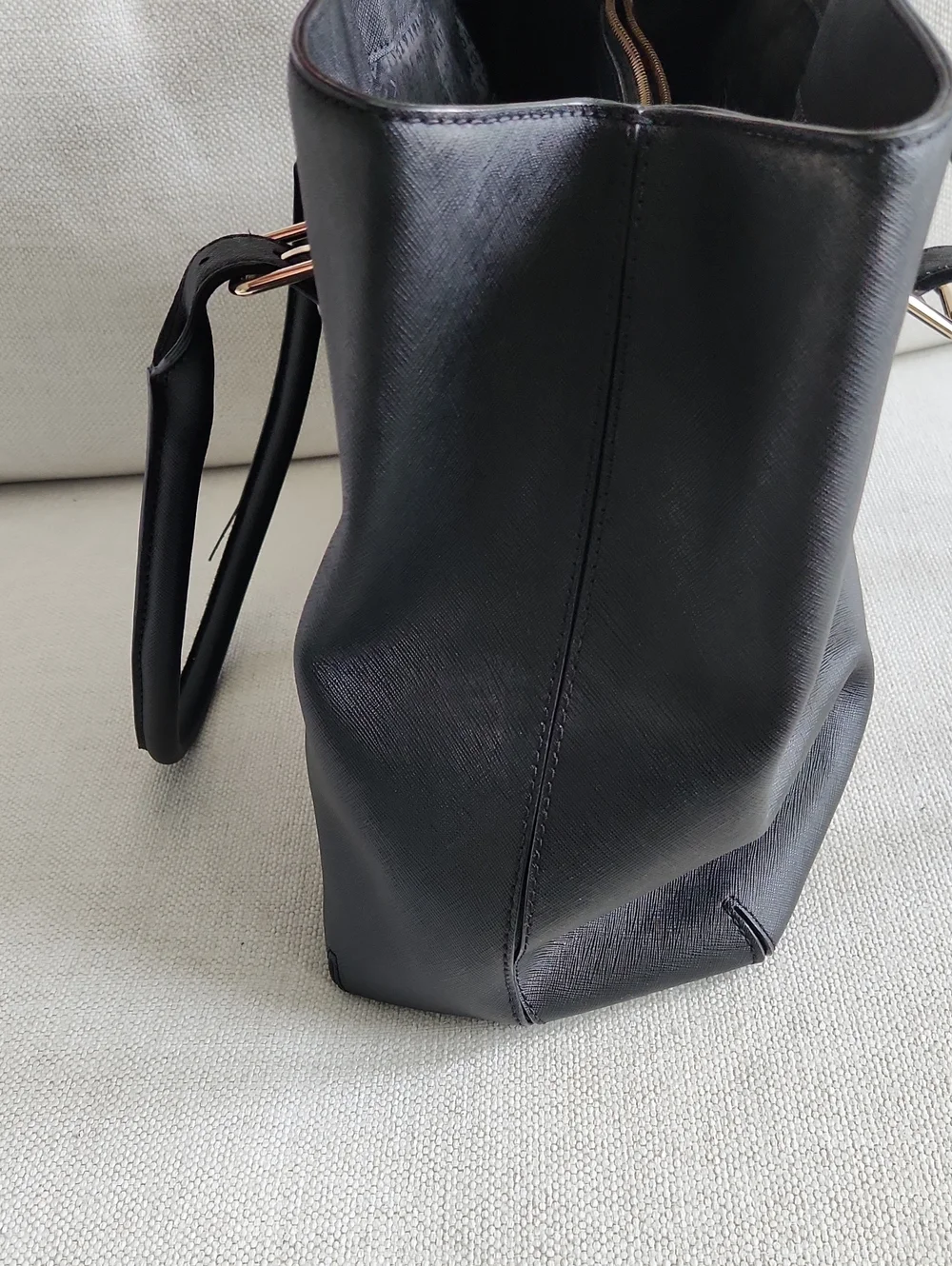 Kate Spade Cove Street Airel Leather Tote Bag